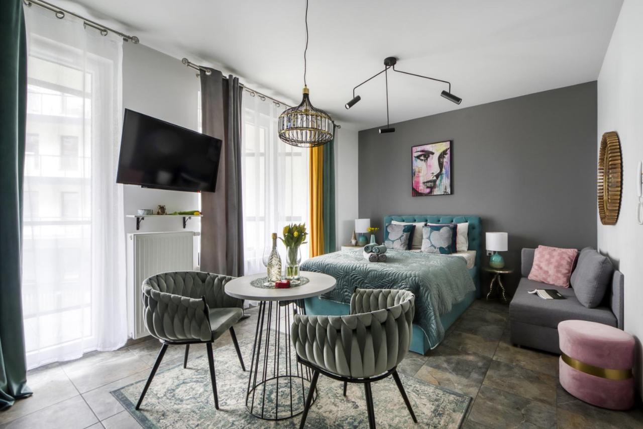 Apartamenty Metropark Krzemieniecka-Lux Warsaw Ngoại thất bức ảnh