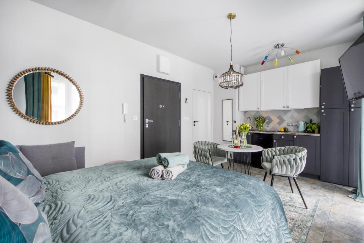 Apartamenty Metropark Krzemieniecka-Lux Warsaw Ngoại thất bức ảnh