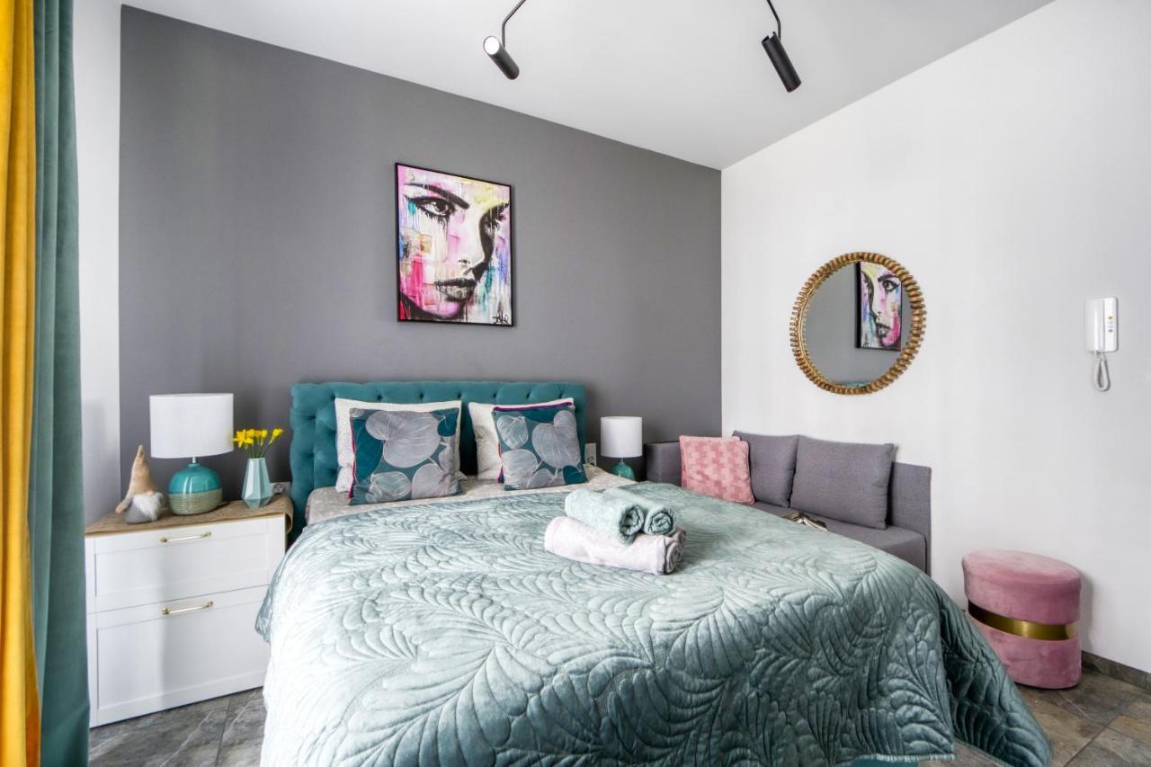 Apartamenty Metropark Krzemieniecka-Lux Warsaw Ngoại thất bức ảnh