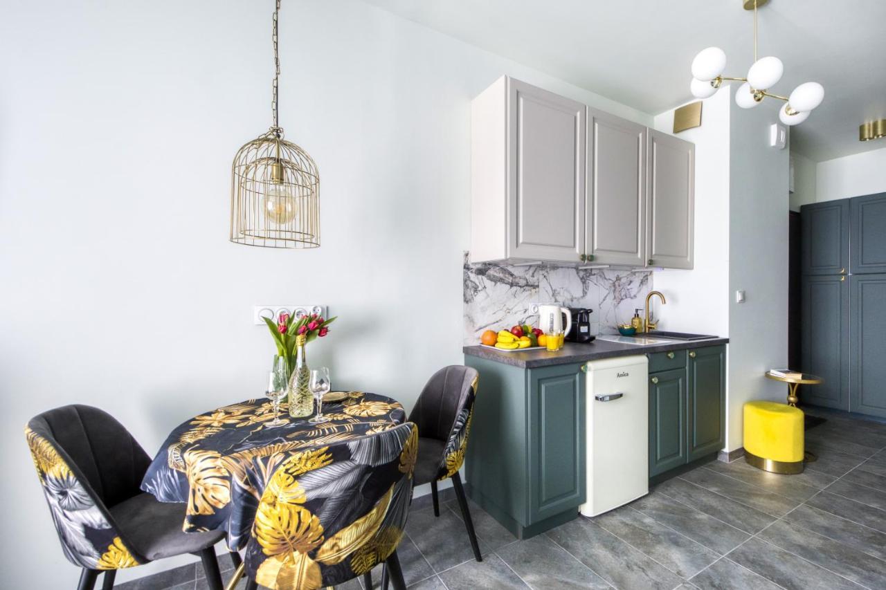 Apartamenty Metropark Krzemieniecka-Lux Warsaw Ngoại thất bức ảnh